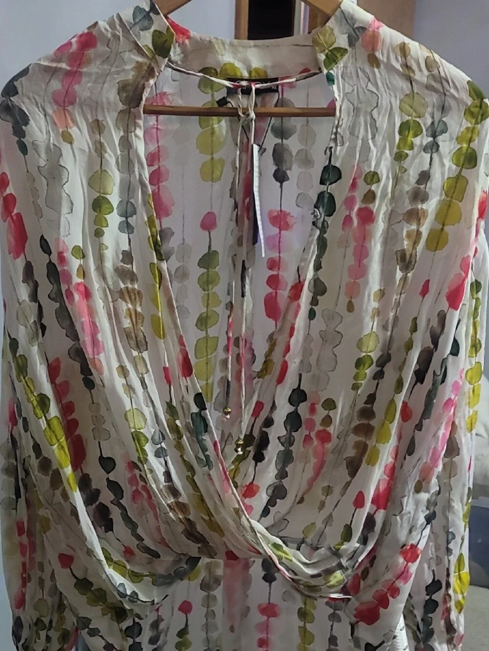 APNY Watercolor Leaf Print Lightweight Blouse - White with Red & Green - Picture 1 of 5
